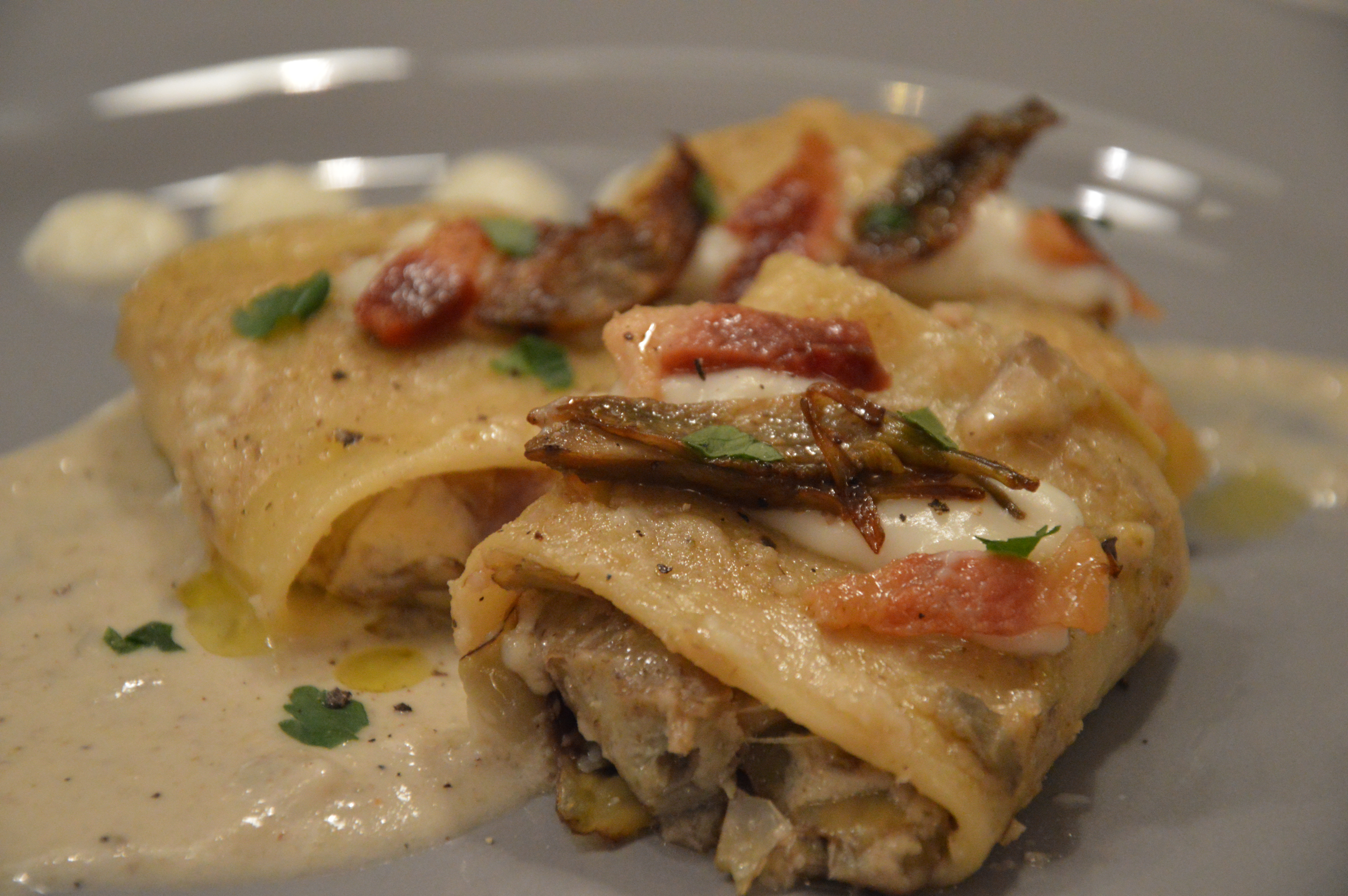 Paccheri-ripieni-di-crema-di-formaggi