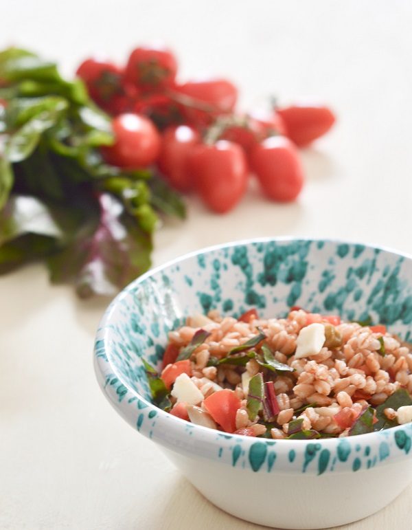 farro-bieta-pecorino-pomodorini
