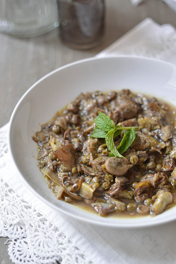 vignarola-frittedda-piselli-fave-carciofi