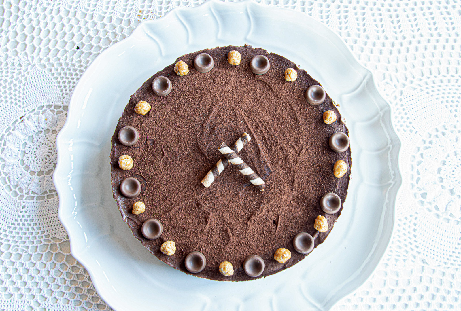 cheescake-con-riso-soffiato-e-ganache-al-cioccolato